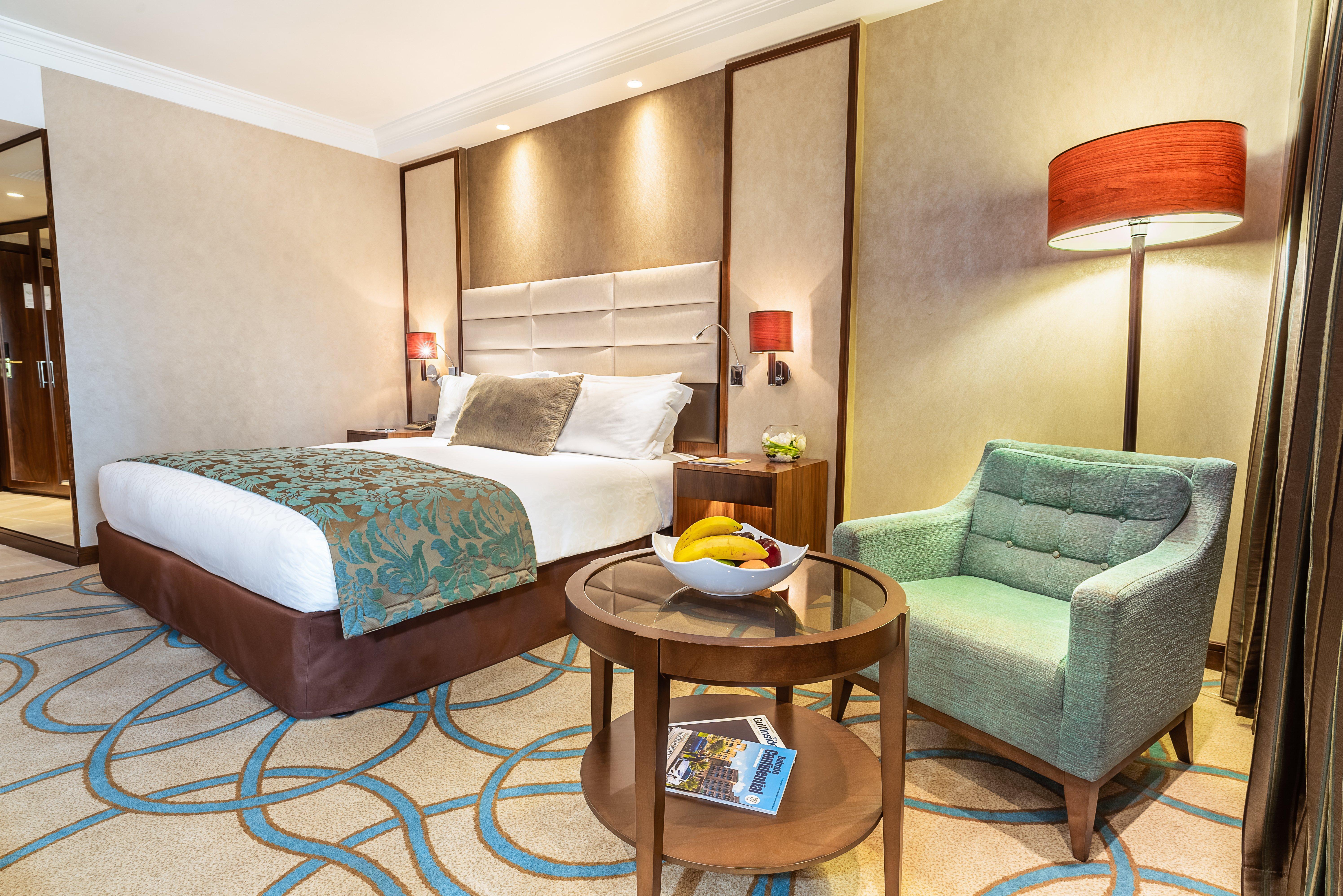 Intercontinental Bahrain, An Ihg Hotel Manama Exterior photo Deluxe Room
